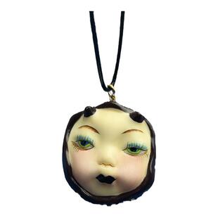 原创暗黑女巫娃娃头吊坠 美人脸陶瓷饰品项链 朋克风高级感