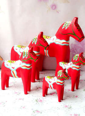 北欧原木彩绘 瑞典达拉木马木质创意招财红马家居装饰品客厅摆件