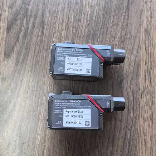 SR-X300W 基恩士读码器 工业视觉设备