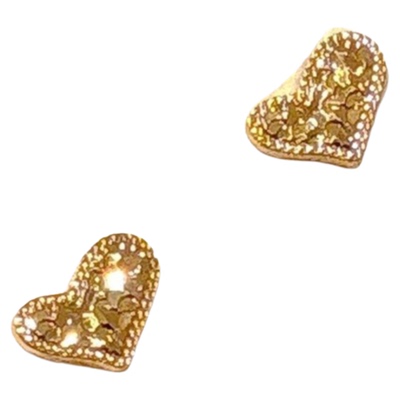 18K金碎冰冰爆闪爱心耳钉