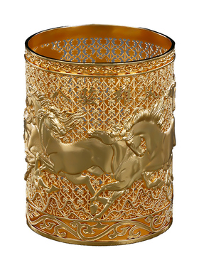 黄铜金色花丝八骏雄风笔筒摆件