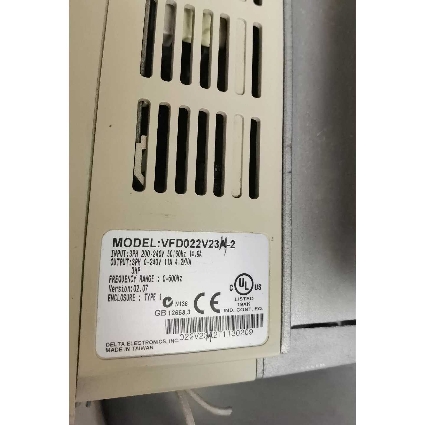 台达变频器2.2KW220VVFD022V23A2