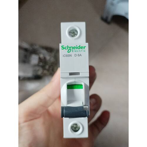 询价下单iC65N 1P D6A 施耐德 断路器 可开发票