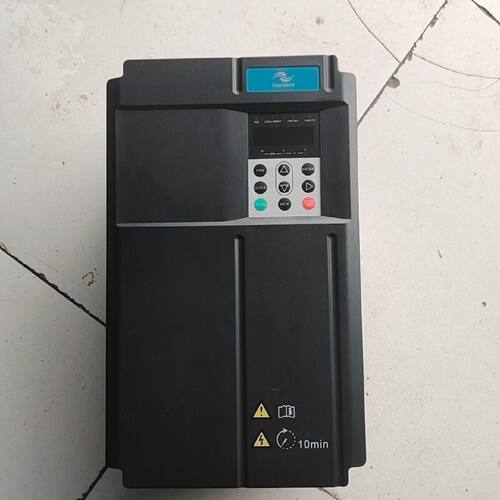 要询价---汇川变频器MD500T22G22KW380V维修427