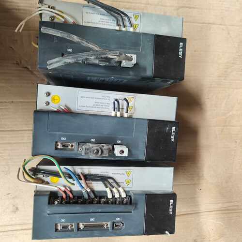 溢价-8KW伊莱斯三套ESDC-075DP驱动器，刚回来的