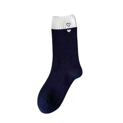 韩系爱心刺绣中筒堆堆袜