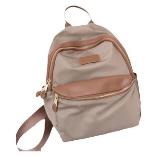 时尚潮轻便旅游背包女春夏新款浅色防泼水夹层暗袋休闲方形双肩包