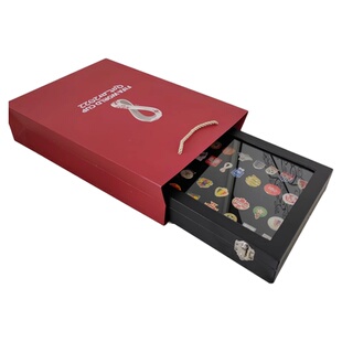 生日礼物五大联赛欧冠欧洲杯主题周边足球队徽章胸针纪念礼品套装