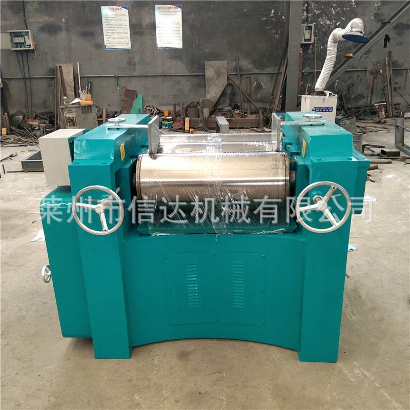 20年厂家 颜料色浆料三辊研磨机 口红化妆品润唇膏硅胶三辊研磨机