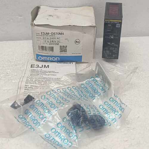 NEW Omron E3JM-DS70M4 Diffuse Reflective Photoelectric Senso