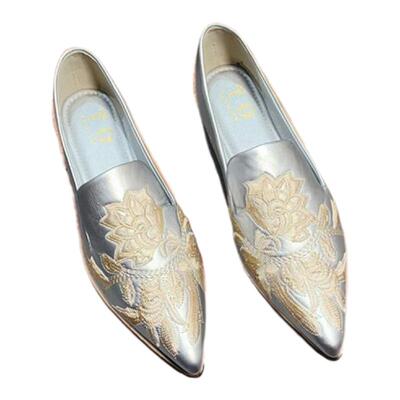 新中式国风刺绣花尖头平底单鞋