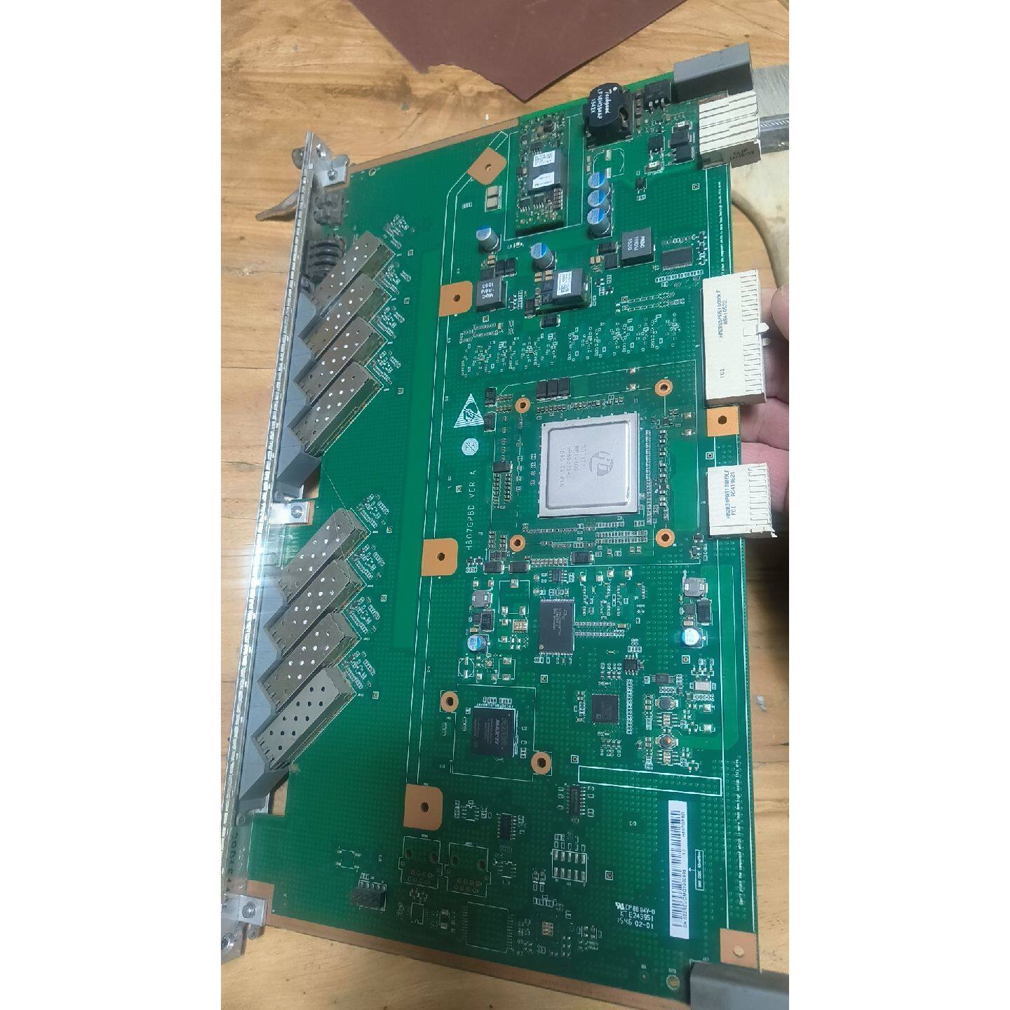 议价GPBD 8口业务板 H807版本 带RFIV100海思