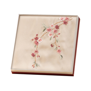 上海故事2026新款丝巾苏绣手工刺绣真丝纱巾桑蚕丝披肩送长辈礼盒