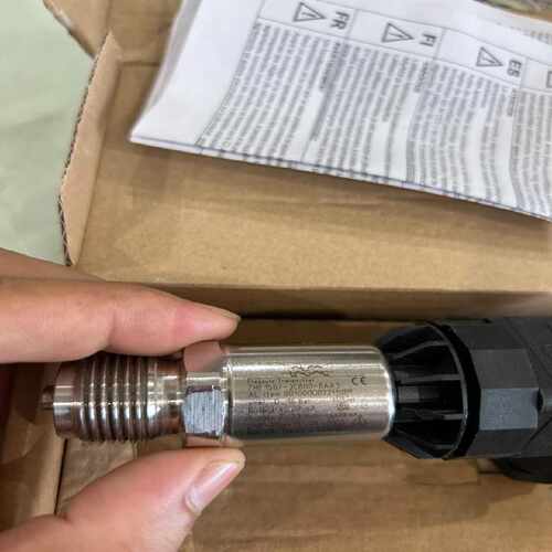 询Alfa lava专用压力感测器，7MF 1567-3CB0