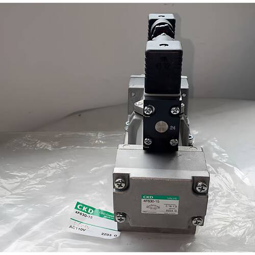 一  电磁阀4F630-4F640-20-15-AC220V-DC24-AC110全新出售