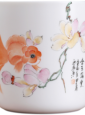 【节日礼物】手绘羊脂玉瓷笔筒