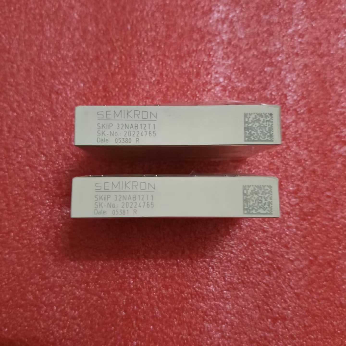 询价-SKIIP30NAB12T49 SKIIP31NAB125T - 实物图