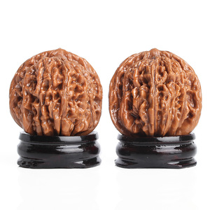 文玩核桃四座楼狮子头虎头手把件机刷包浆男士古玩野生核桃把玩