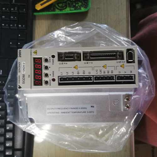 议价安川伺服驱动器SGDM-15ADA-V原装现货出售 质保一年 拍前询价