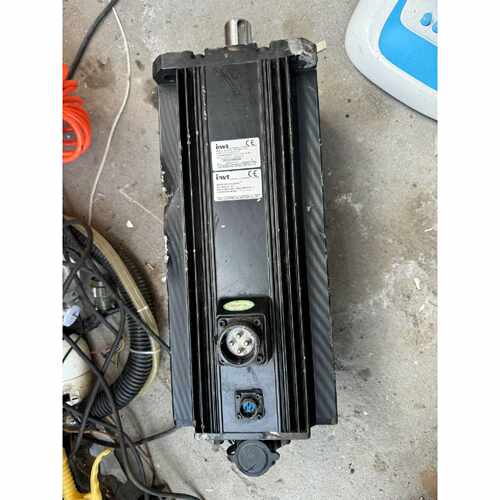 议价，英伟腾伺服电机7.5kwSVMM187R5B4A410007.5KW380V20A成色如