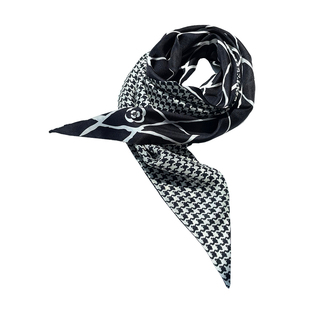 双面真丝羊毛菱形巾山茶花百搭服装配饰丝毛护脖保暖围巾欧美丝巾