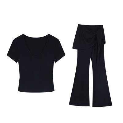 pusumede懒人套装|v领短袖t恤女修身 假两件系带屁帘微喇瑜伽长裤