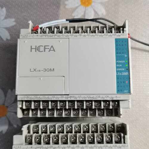 议价禾川PLC拆机LX1S-30MR，成色实拍  通电如图维修