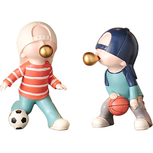 客厅玄关篮球足球滑板小男孩人物摆件家居装饰品儿童房间书柜礼物