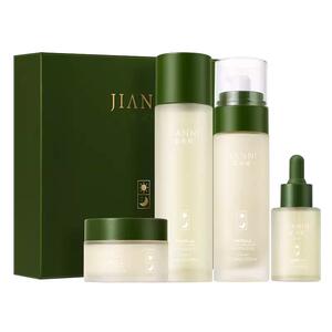 积雪草熬夜水乳四件套装补水保湿控油祛痘收缩毛孔官方旗舰店正品