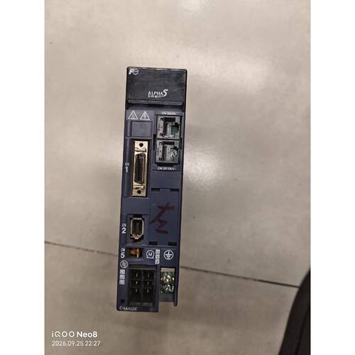 议价富士伺服驱动器  RYH201F5-VV2，拆机件，功能包好