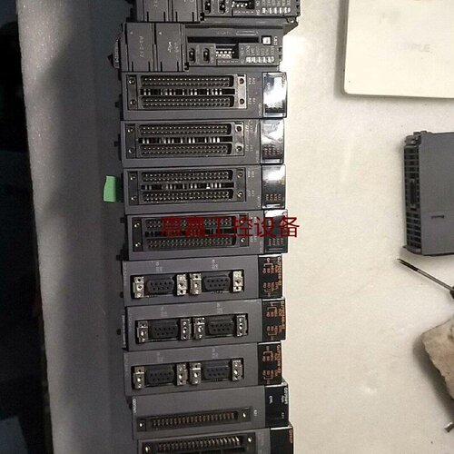 三菱PLCQ68DAVN1只QD77MS41只Q0