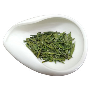 上犹云片茶上犹绿茶五指峰光菇山明前云片炒青绿茶半斤散装包邮