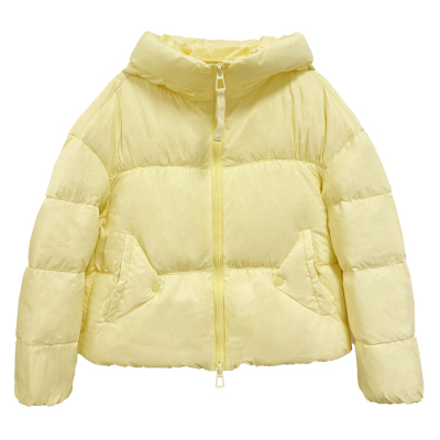 奶黄色短款羽绒服女轻薄爆款外套