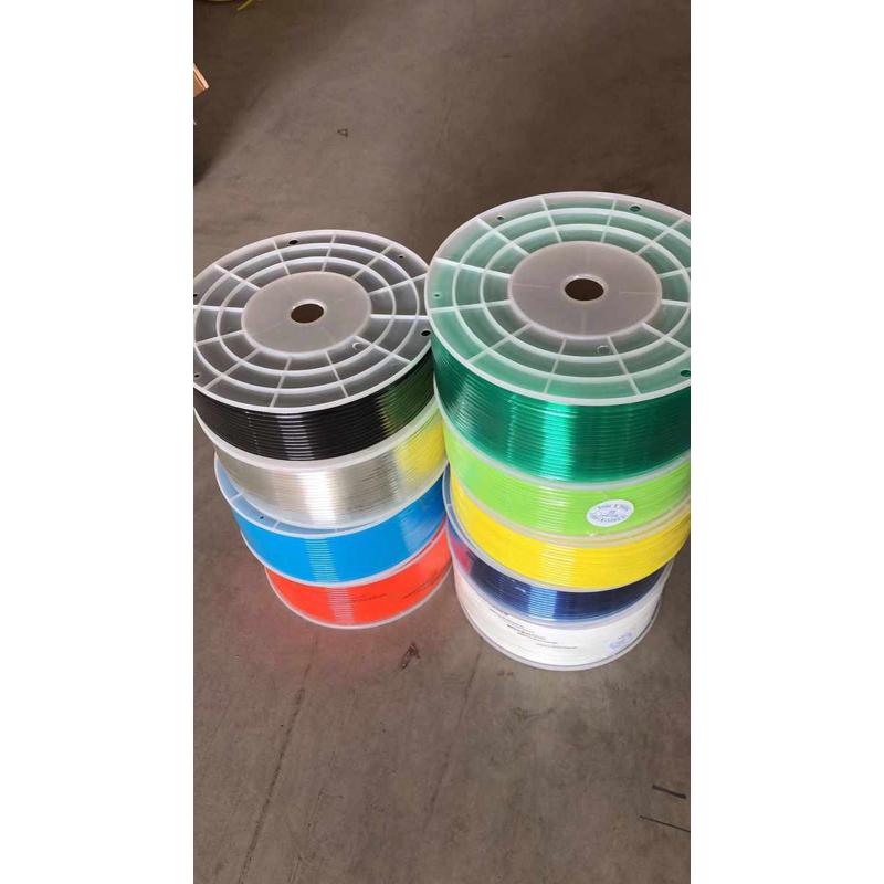 散进口PU管聚氨酯软管气管空压机管2.5*4/6*8/6.5*10/8*12mm