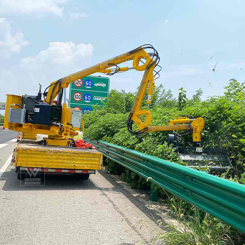 润沃机械定制公路绿篱修剪机 车载式折臂修剪车 绿篱修剪机厂家