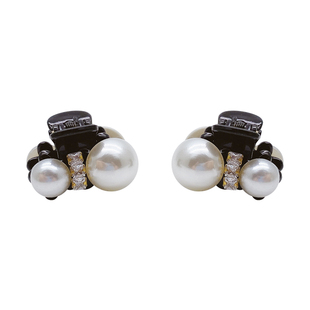 轻奢精致百搭珍珠八字抓夹2025新款公主头发型刘海侧边夹迷你发夹