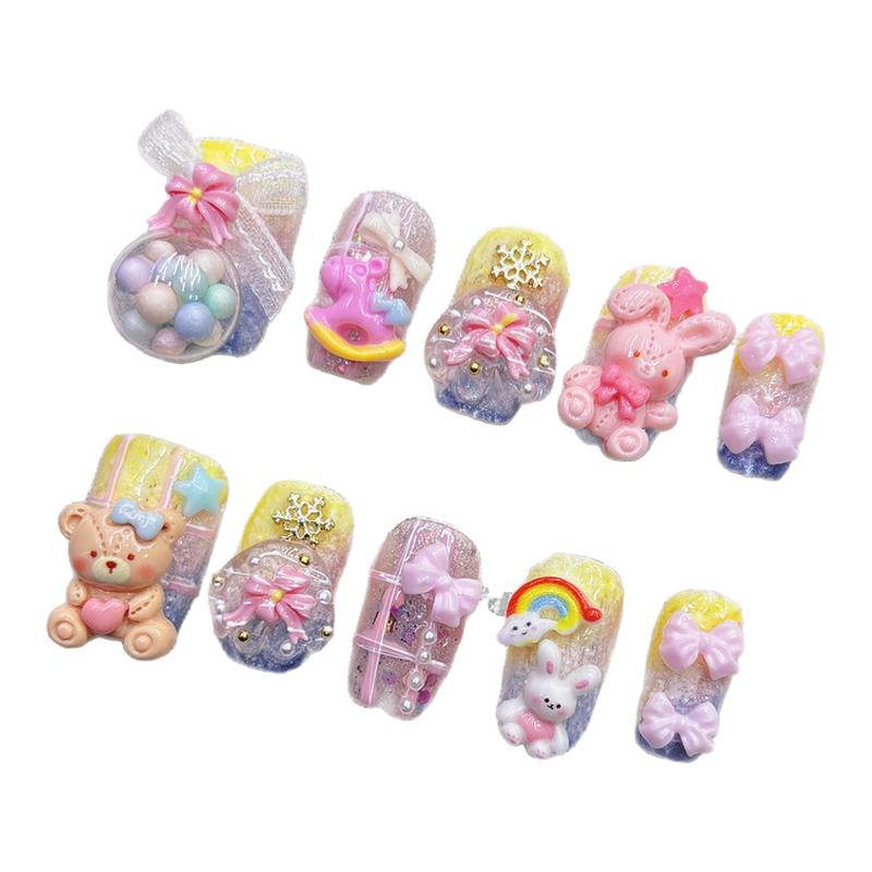 纯手工穿戴甲可爱小熊玻璃球美甲2025新年短梯方款女士杏仁款