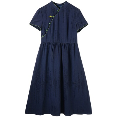 轻中式立领绣花短袖X型连衣裙