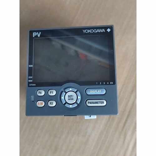 询横河YOKOGAWA温控仪UT35A0001100韩