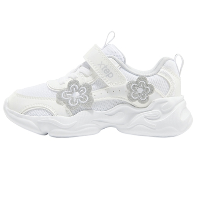 特步童鞋儿童休闲鞋女童春季季新款正品防滑耐磨幼小童宝宝运动鞋