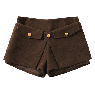 大于诗集 都市双调 设计感毛呢A字短裤女显瘦搭片纽扣保暖休闲裤