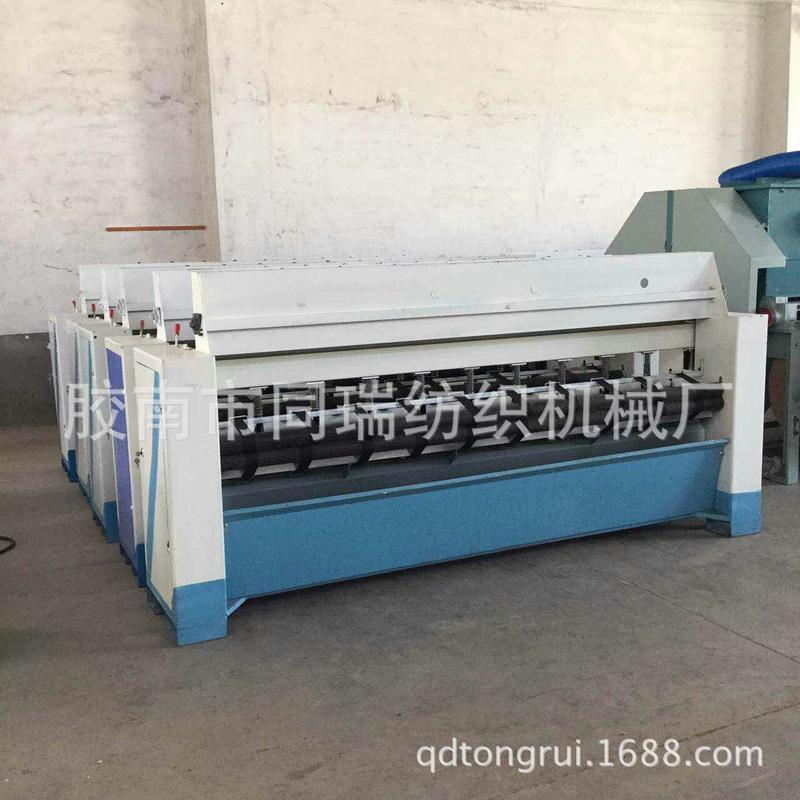 厂家供应 青岛做棉被机器 全自动双开关大底梭缝被机 做被褥机器