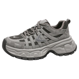 超好看加绒老爹鞋女款2025新款冬轻便软底超轻厚底配阔腿裤的鞋子