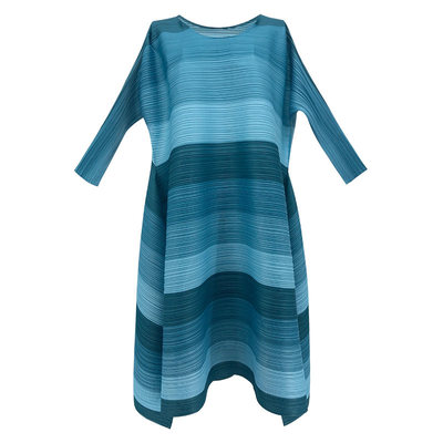 高端洋气设计感条纹连衣裙