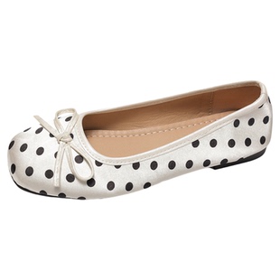 法式玛丽珍鞋女夏季透气2026新款配裙子浅口单鞋一脚蹬软底小皮鞋