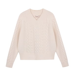 FF BLUE 初雪奶酥  安迪绒v领麻花针织上衣百搭短裤套装秋冬女