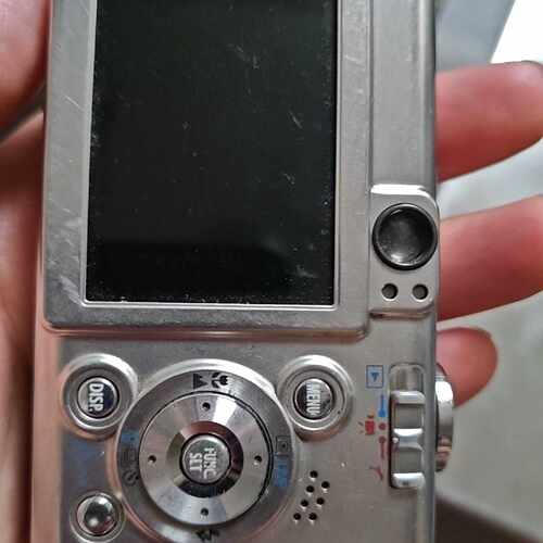 议价Canon Ixus50 C Camera Not Sure About Its Features Actual