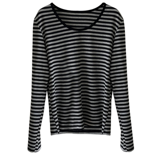 柔软莱赛尔天丝撞色U型领条纹显瘦长袖T恤女春季宽松休闲锁骨上衣