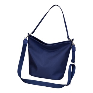 小众25158高颜值防水百搭水松底通勤休闲运动水桶包女单肩斜挎包