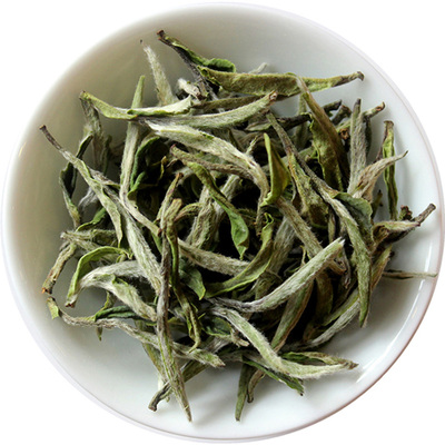 枞言丨白茶白牡丹  福鼎白茶 高山日晒荒山茶 花香.茶范子